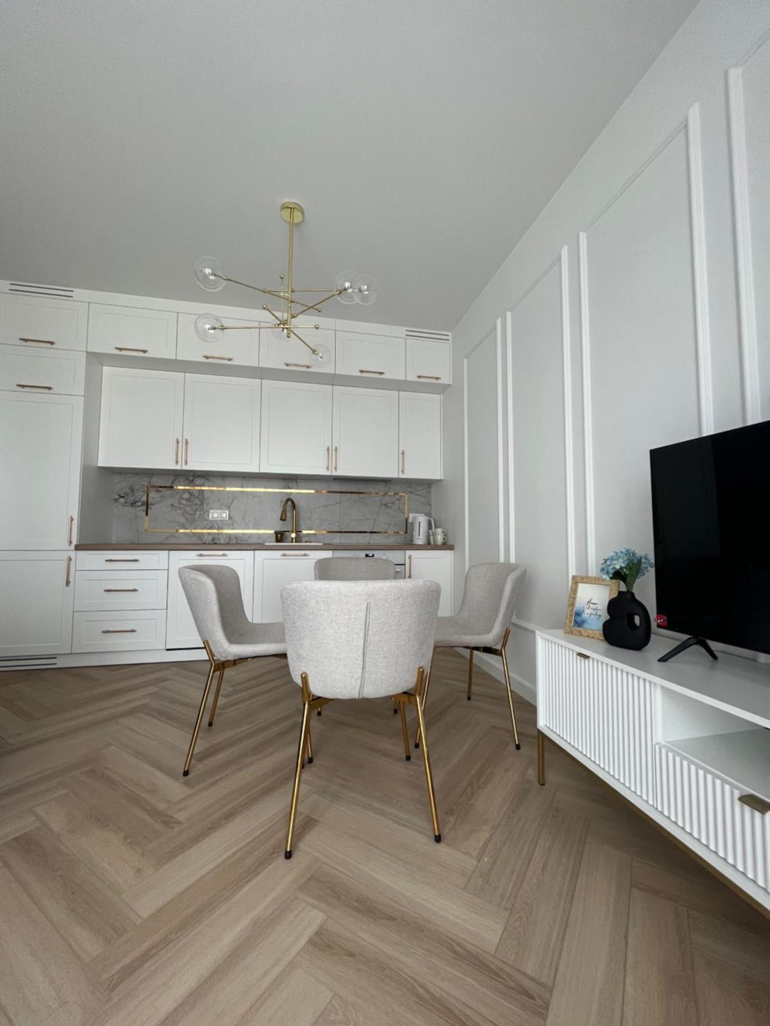 Apartament Vulcano Komfort Nowy Ursus Варшава Экстерьер фото